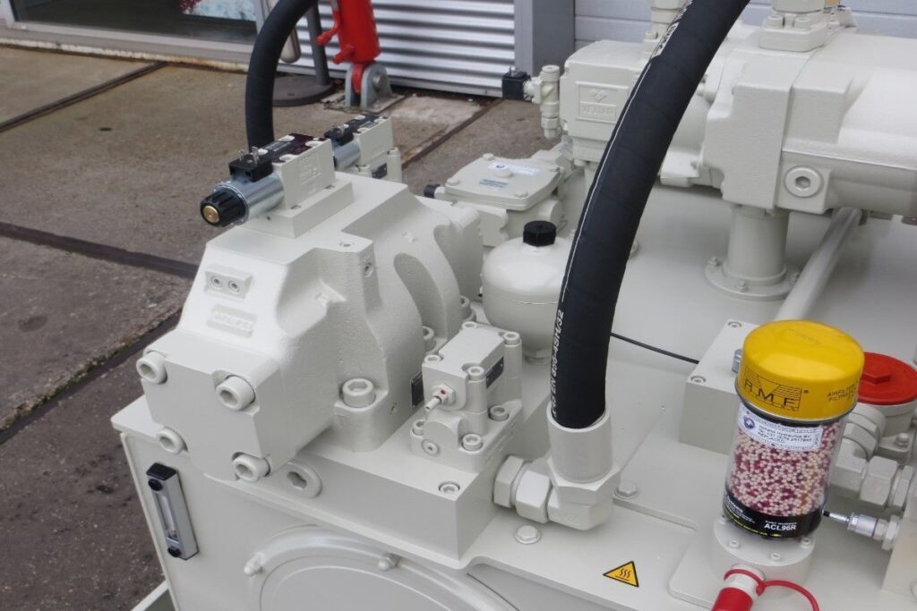 37kw + 15kw Power Pack