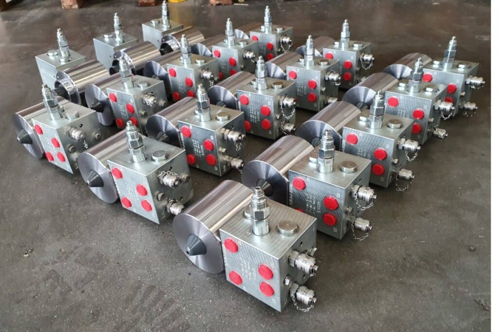 Manifolds For Jpg