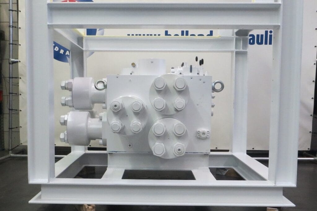 Manifold 3